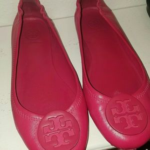 Tory Burch 'Minnie' flats - size 8